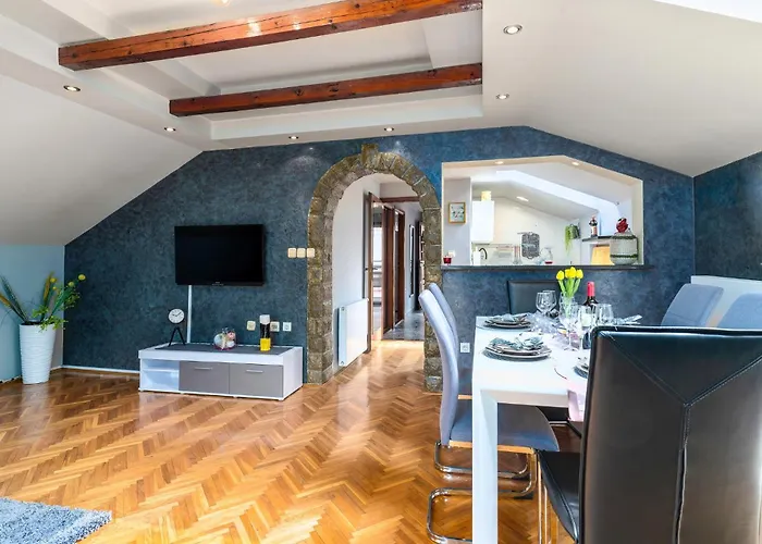 2 Bedroom Amazing In *
